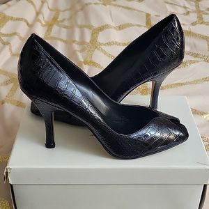 Anne Klein Croc Pumps Size 10